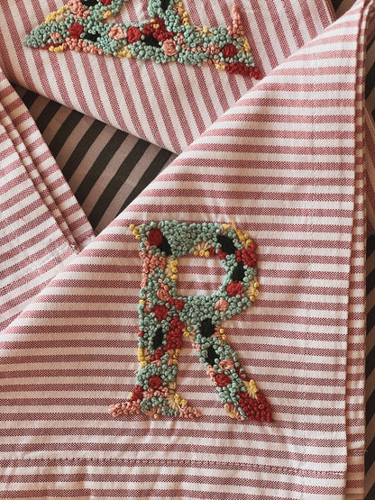 Serviette de table lettre à personnaliser