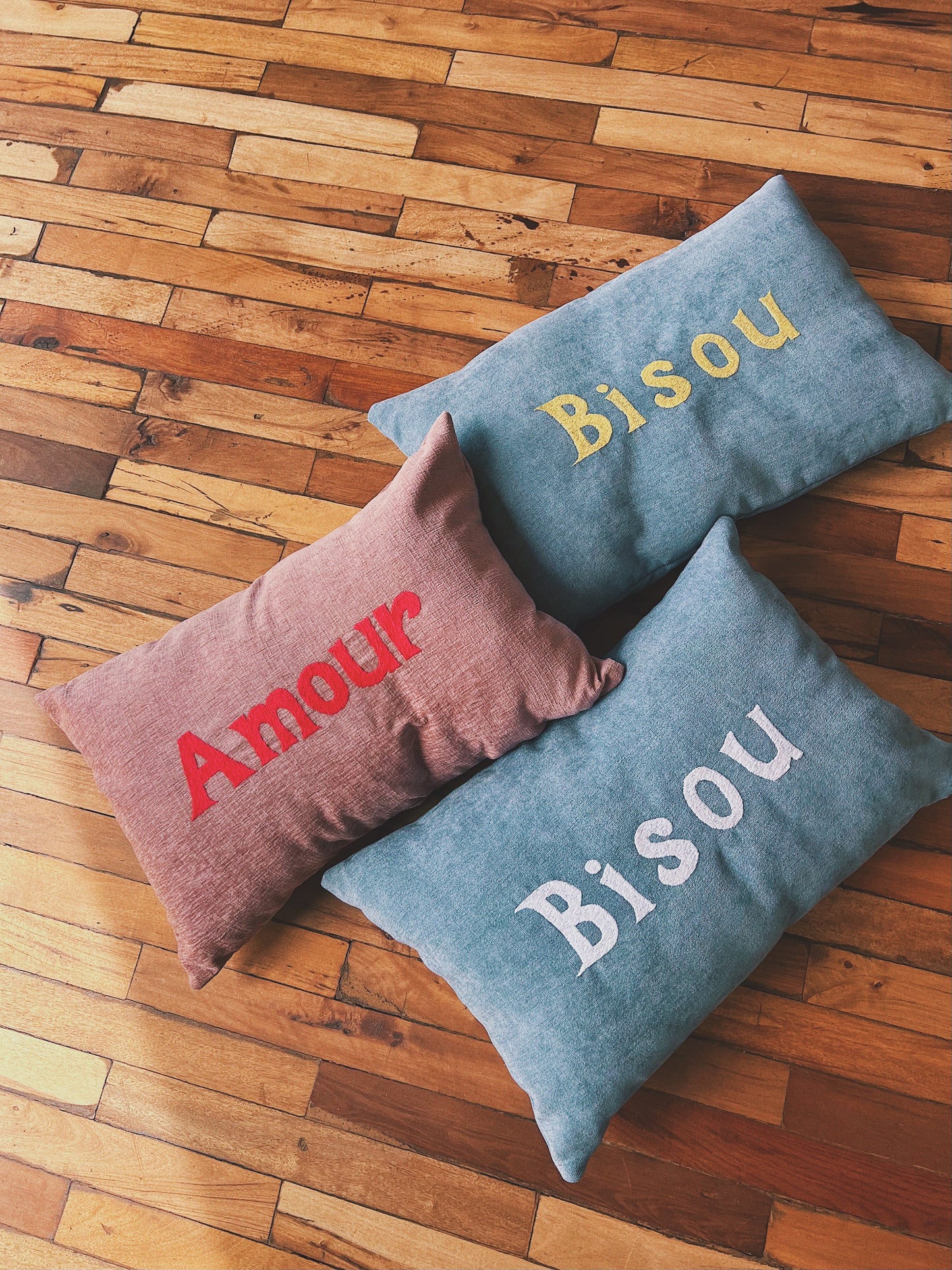 Coussin Bisou 40 x 60cm